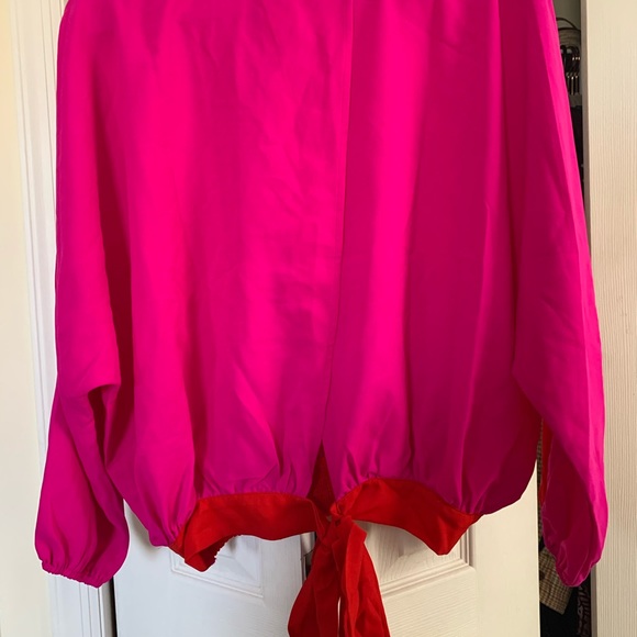 Pink/ red blouse with back tie - Picture 3 of 3